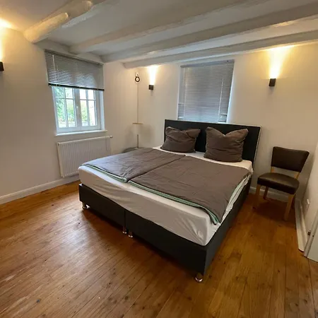 Konukevi Haus Mees 3*